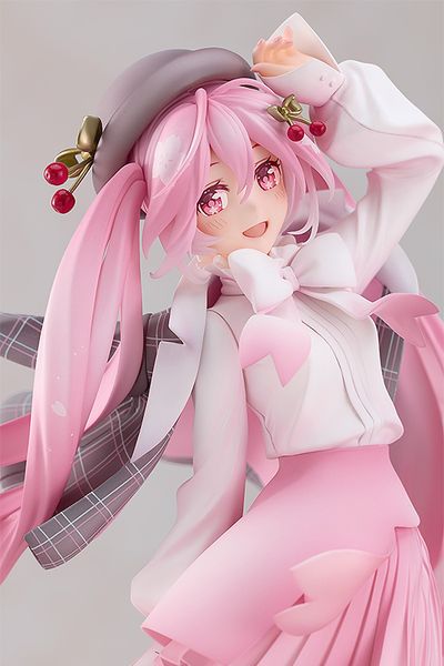 PREORDER - Good Smile Company - Character Vocal Series 01: Hatsune Miku - 1/6 Sakura Miku Hanami Outfit Ver