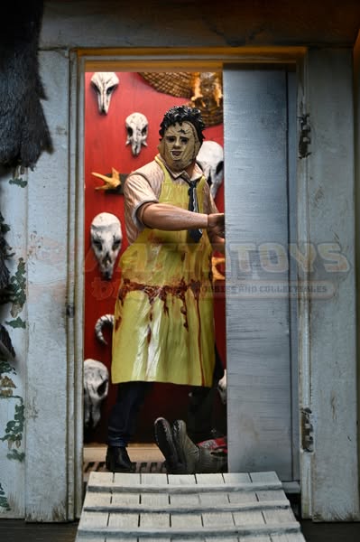 PRE-ORDER - Kotobukiya - TCM 7in 50th Anniversary Ultimate Leatherface
