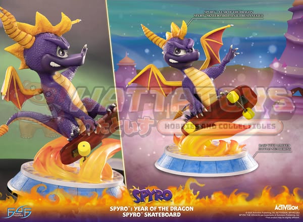 PRE-ORDER - First4Figures - Spyro™: Year of the Dragon - Spyro™ Skateboard