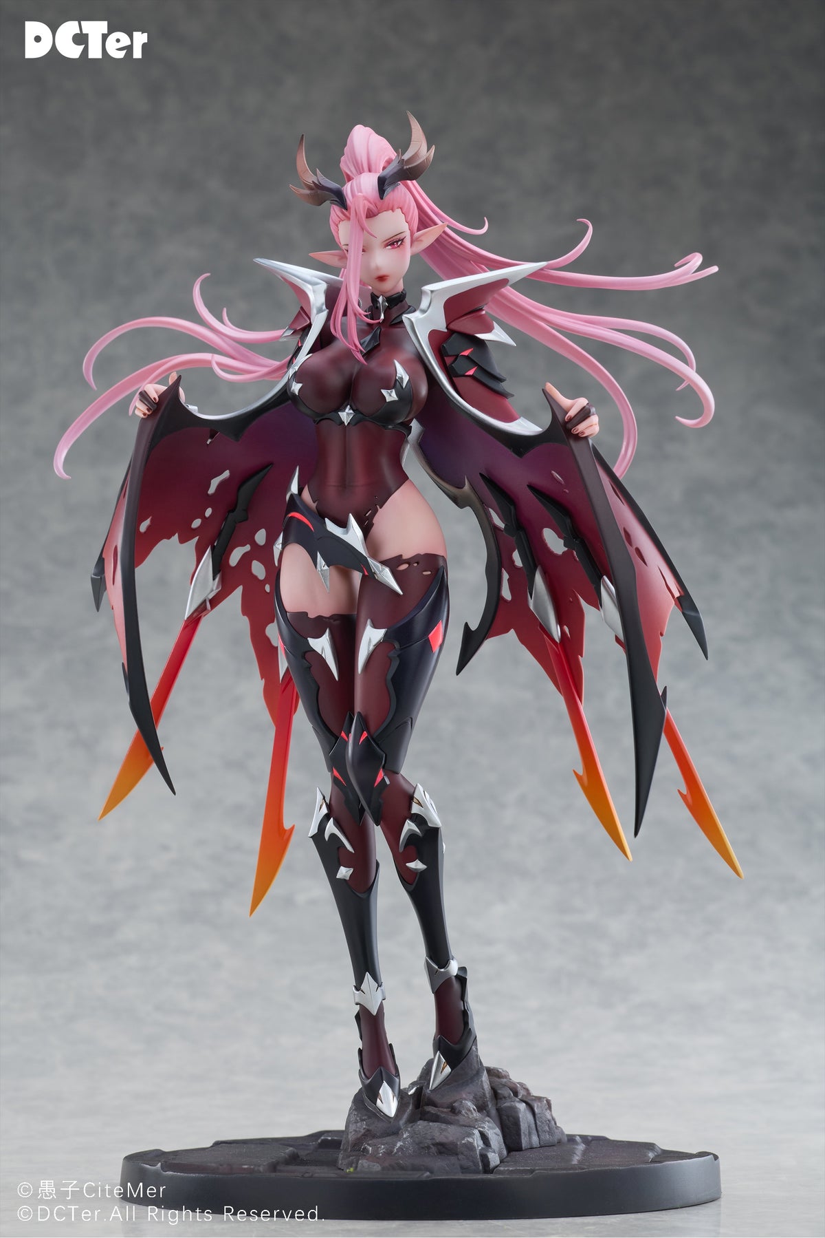 [PRE-ORDER] Shenzhen Mabell Animation Development Heslion draco bellatrix feminina