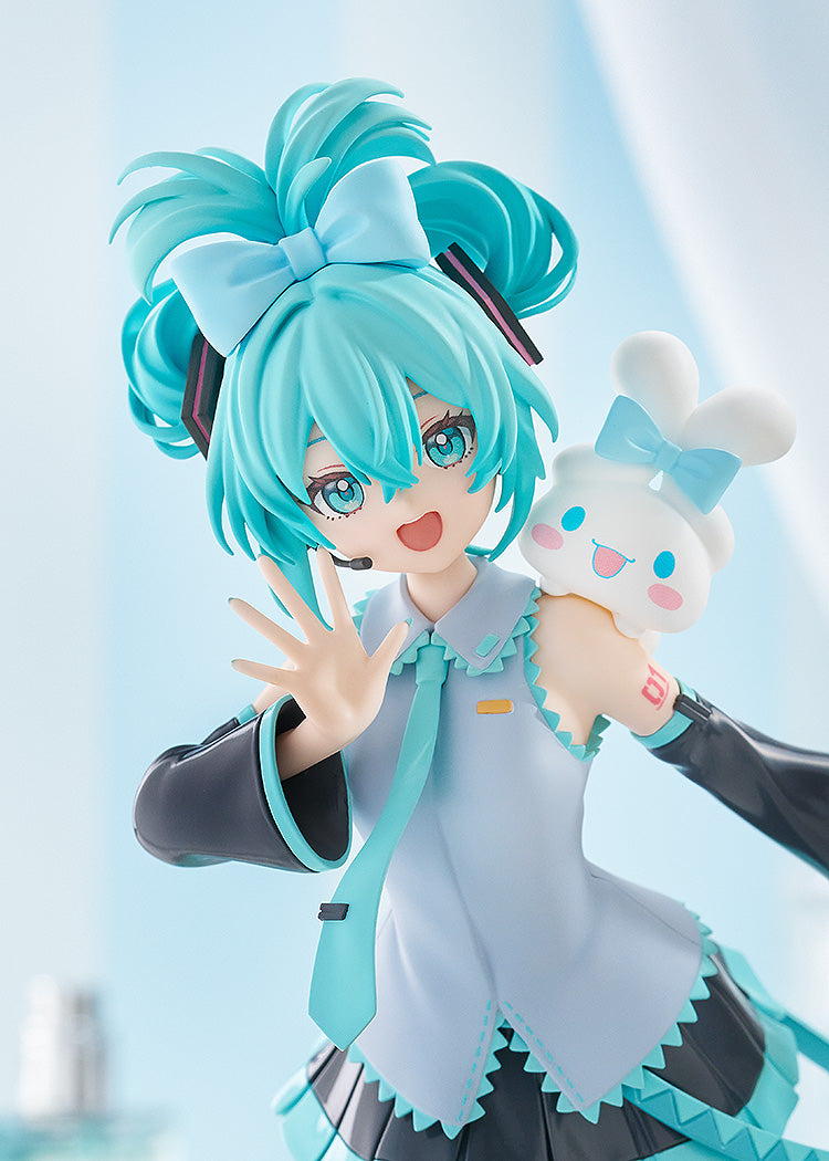 [PRE-ORDER] Good Smile Company POP UP PARADE Hatsune Miku Cinnamoroll Collaboration Ver. L Size