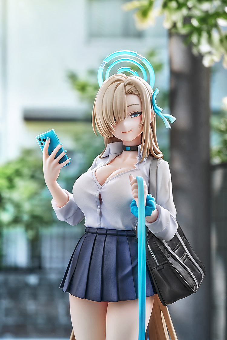 [PRE-ORDER] Good Smile Arts Shanghai 1/7 Blue Archive - Asuna (School) Memorial Lobby Ver.