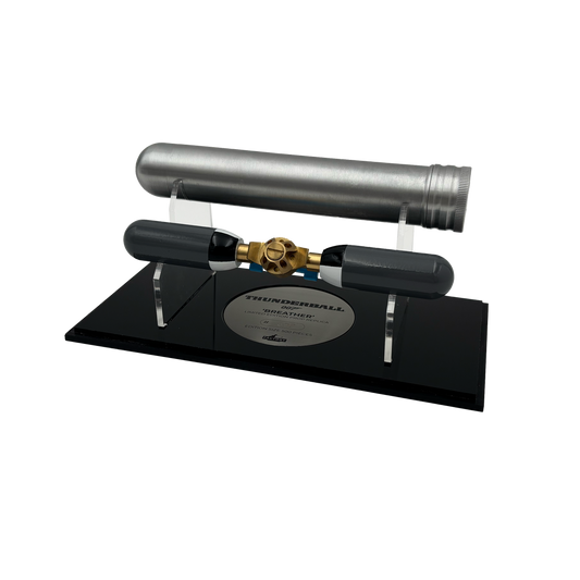 [PRE-ORDER] FACTORY ENTERTAINMENT James Bond | Thunderball Breather Limited Edition Prop Replica