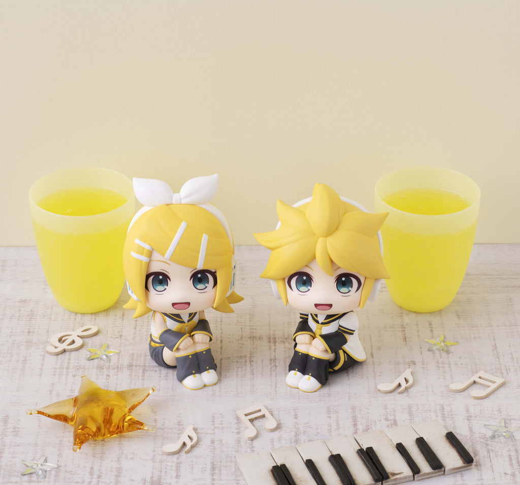 [PRE-ORDER] Megahouse Lookup Kagamine Rin & Len set (with gift)