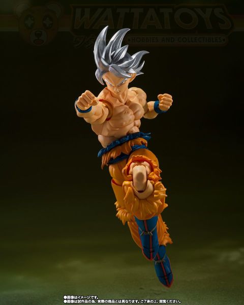 PRE ORDER - BANDAI - DRAGON BALL Super - S.H.Figuarts SON GOKU ULTRA INSTINCT -TOYOTAROU Edition- + SHF DBZ book