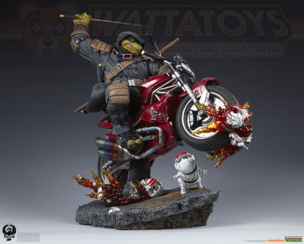 PRE ORDER - Premium Collectibles Studio - Teenage Mutant Ninja Turtles - The Last Ronin On Bike 1:4