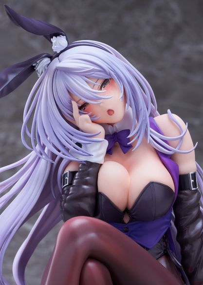 PRE ORDER - PLUM - SHY GIRLS IN LOVE - She Laughs Shy AMAGASA TSUDURI Bunny Style 1/7