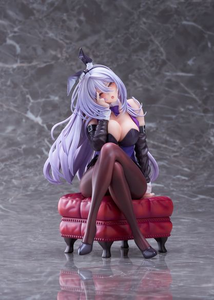 PRE ORDER - PLUM - SHY GIRLS IN LOVE - She Laughs Shy AMAGASA TSUDURI Bunny Style 1/7