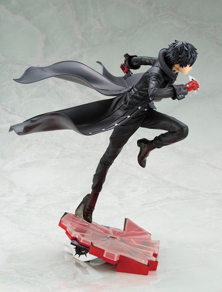 PRE ORDER - Kotobukiya - Persona 5 - ARTFX J Hero Phantom Thief ver. 1/8