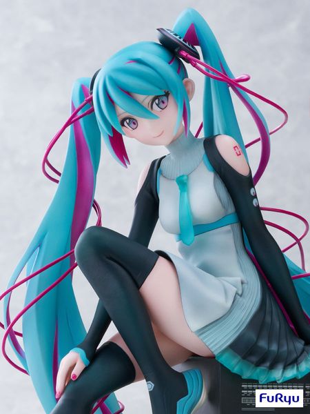 PREORDER - FURYU Corporation - Vocaloid Series - 1/7 Hatsune Miku × MTV