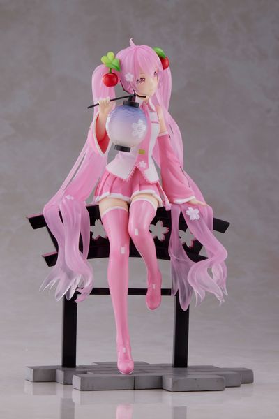 PREORDER - Taito - Vocaloid - Sakura Miku AMP+ Figure (Sakura Lantern Ver.) Reissue