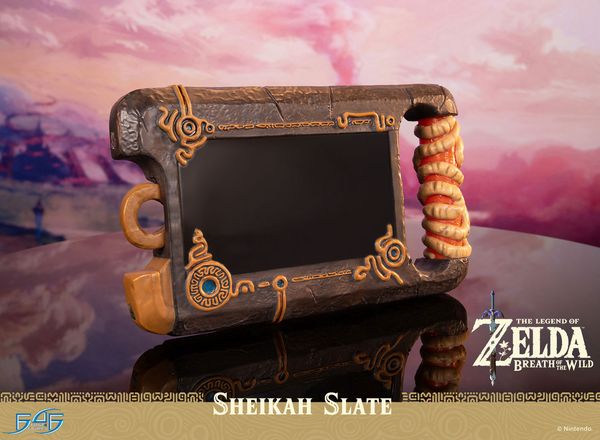 PREORDER - First 4 Figures - The Legend of Zelda™: Breath of the Wild – Sheikah Slate