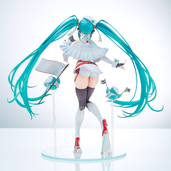 PREORDER - GOODSMILE RACING - Hatsune Miku GT Project - 1/7 Racing Miku 2023 Ver.