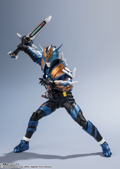 PREORDER - Bandai - Kamen Rider Build - S.H.Figuarts KAMEN RIDER CROSS-Z HEISEI GENERATIONS EDITION