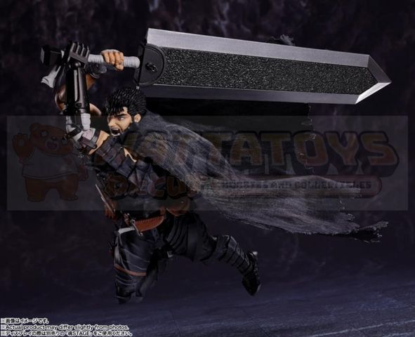 PREORDER - Bandai Tamashii Nations - Berserk - S.H.Figuarts GUTS (BERSERKER ARMOR)