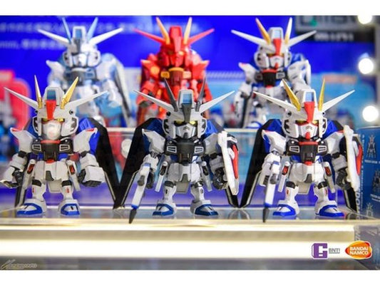 PREORDER - BANDAI NAMCO - MOBILE SUIT GUNDAM - QMSV MINI FREEDOM GUNDAM (box of 8)