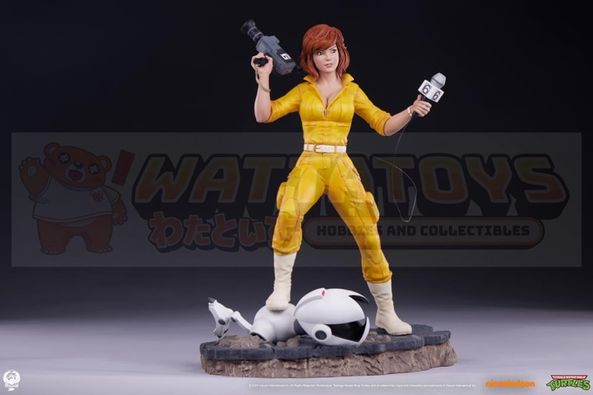 PREORDER - PREMIUM COLLECTIBLES STUDIOS - TEENAGE MUTANT NINJA TURTLES -  1/4 Scale - April O'Neil