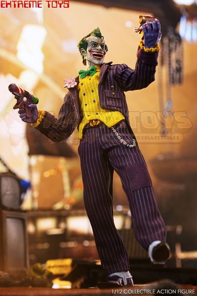 PREORDER - EXTREME TOYS - DC COMICS - 1/12 Scale - Cyber Knight Joker (Akahan Knight Joker)