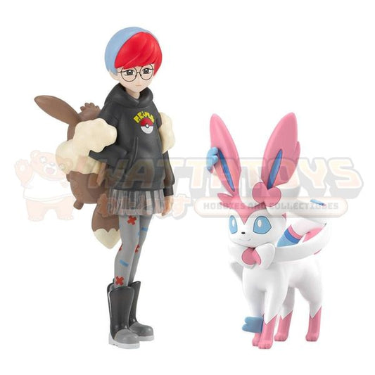 PREORDER - PREMIUM BANDAI - POKÉMON - SCALE WORLD PALDEA REGION PENNY & SYLVEON