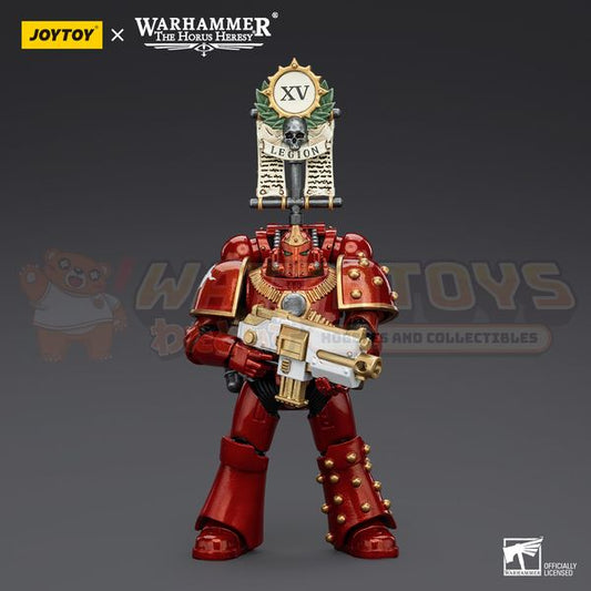 PREORDER - Joytoy - Warhammer: The Horus Heresy - 1/18 Thousand Sons Legion MK IV Tactical Squad Legionary with Legion Vexilla