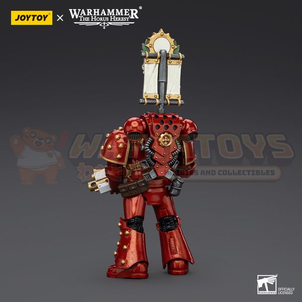 PREORDER - Joytoy - Warhammer: The Horus Heresy - 1/18 Thousand Sons Legion MK IV Tactical Squad Legionary with Legion Vexilla