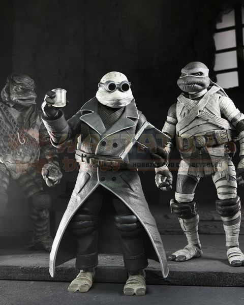 PRE-ORDER - Neca - Universal Monsters x Teenage Mutant Ninja Turtles – Black & White Turtles 4-Pack