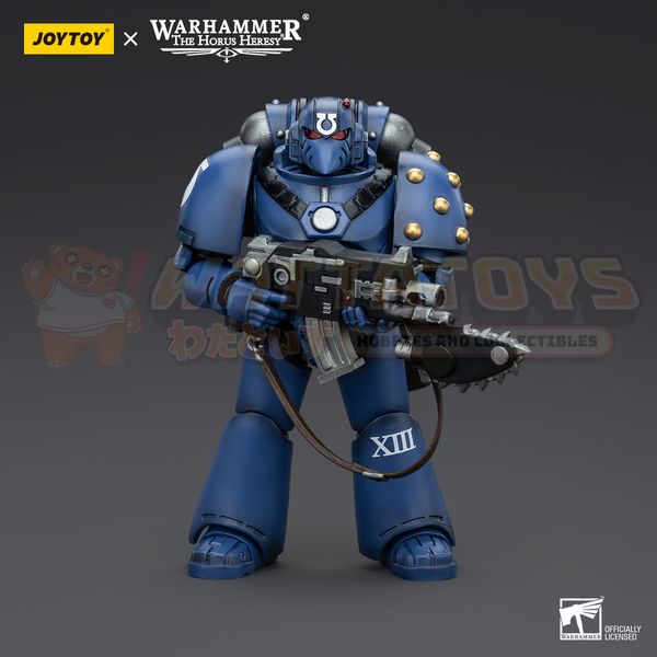 PRE-ORDER - JoyToy - Warhammer: The Horus Heresy - Ultramarines MK VI Tactical Squad Legionary with Bolter& Chainblade