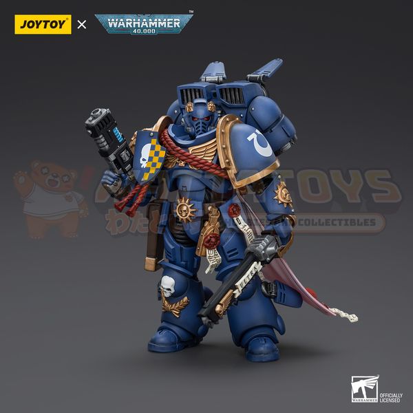 PRE-ORDER - JoyToy - Warhammer 40k - Ultramarines Captain With Jump Pack (reproduction 2025)