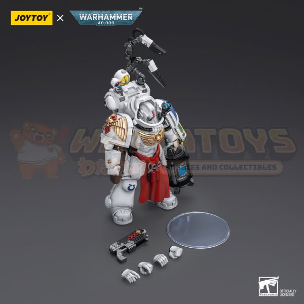 PRE-ORDER - JoyToy - Warhammer 40k - Uitramarines Apothecary Biologis (2025)