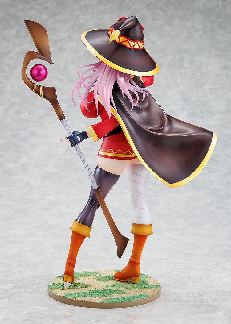[PRE-ORDER] Kadokawa 1/7 Super Sonico KONOSUBA -God's blessing on this wonderful world! Megumin collaboration ver.