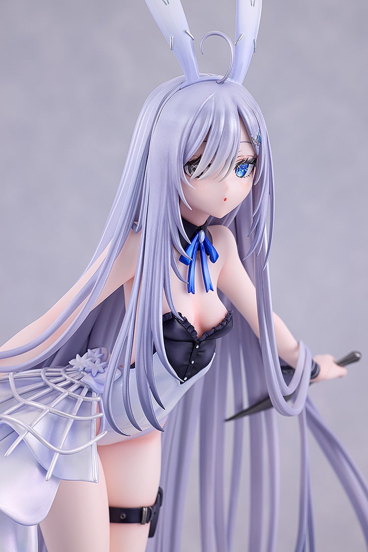 [PRE-ORDER] KADOKAWA Playing Death Games to Put Food on the Table Light Novel Yuki Bunny Dress ver.