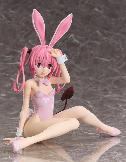 [PRE-ORDER] FREEing Nana Astar Deviluke Bare Leg Bunny Ver.