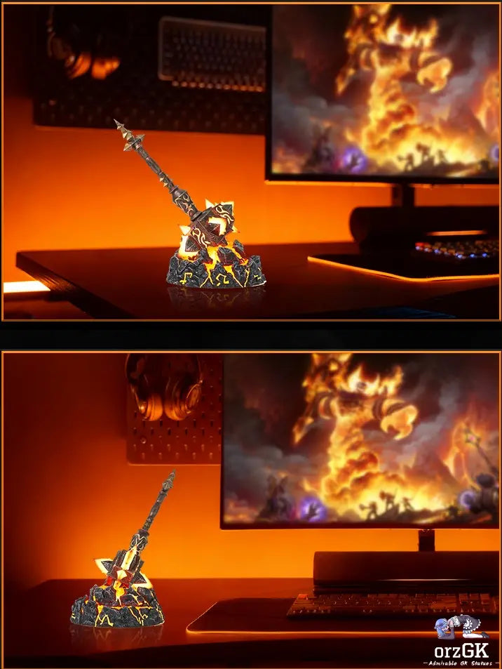 [PRE-ORDER] Blizzard Official Merchandise World of Warcraft: SULFURAS Light-Up