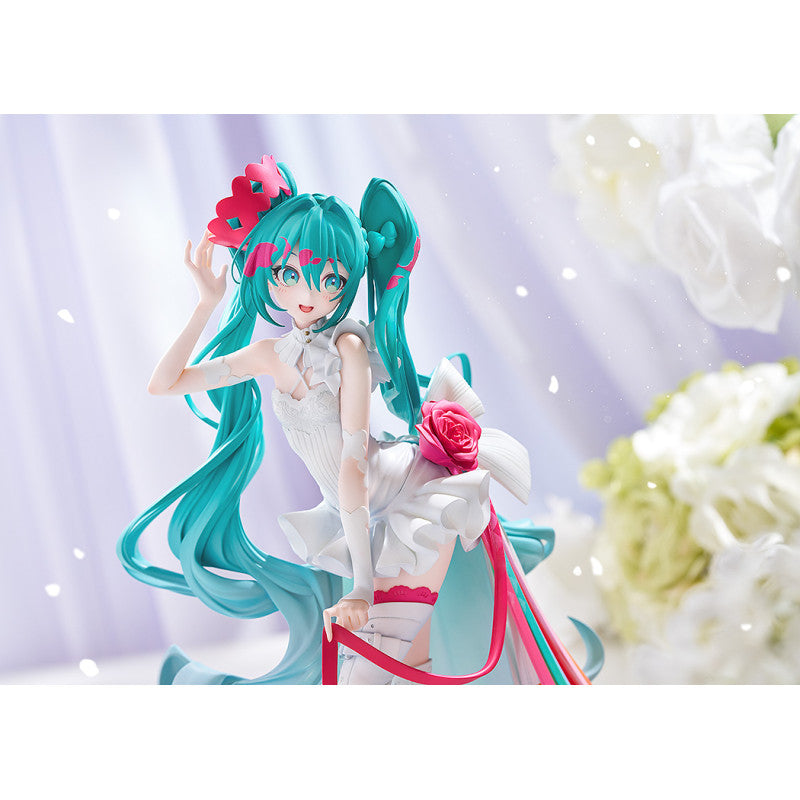 [PRE-ORDER] GOODSMILE RACING G.S. Collection Racing Miku 15th "Rhapsody" 2010-2025