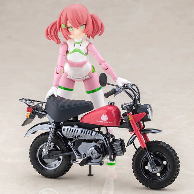 [PRE-ORDER] Kotobukiya Megami Device PUNI MOFU RACING MAO with Honda Z50J-1 Monkey